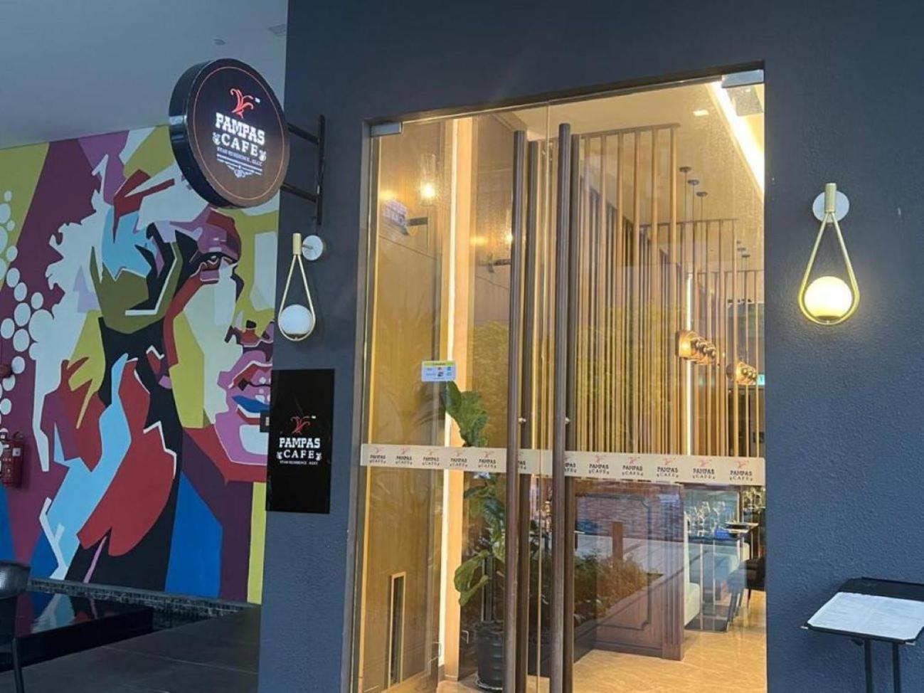 Star Residence Klcc By Sky Pool كوالالمبور المظهر الخارجي الصورة