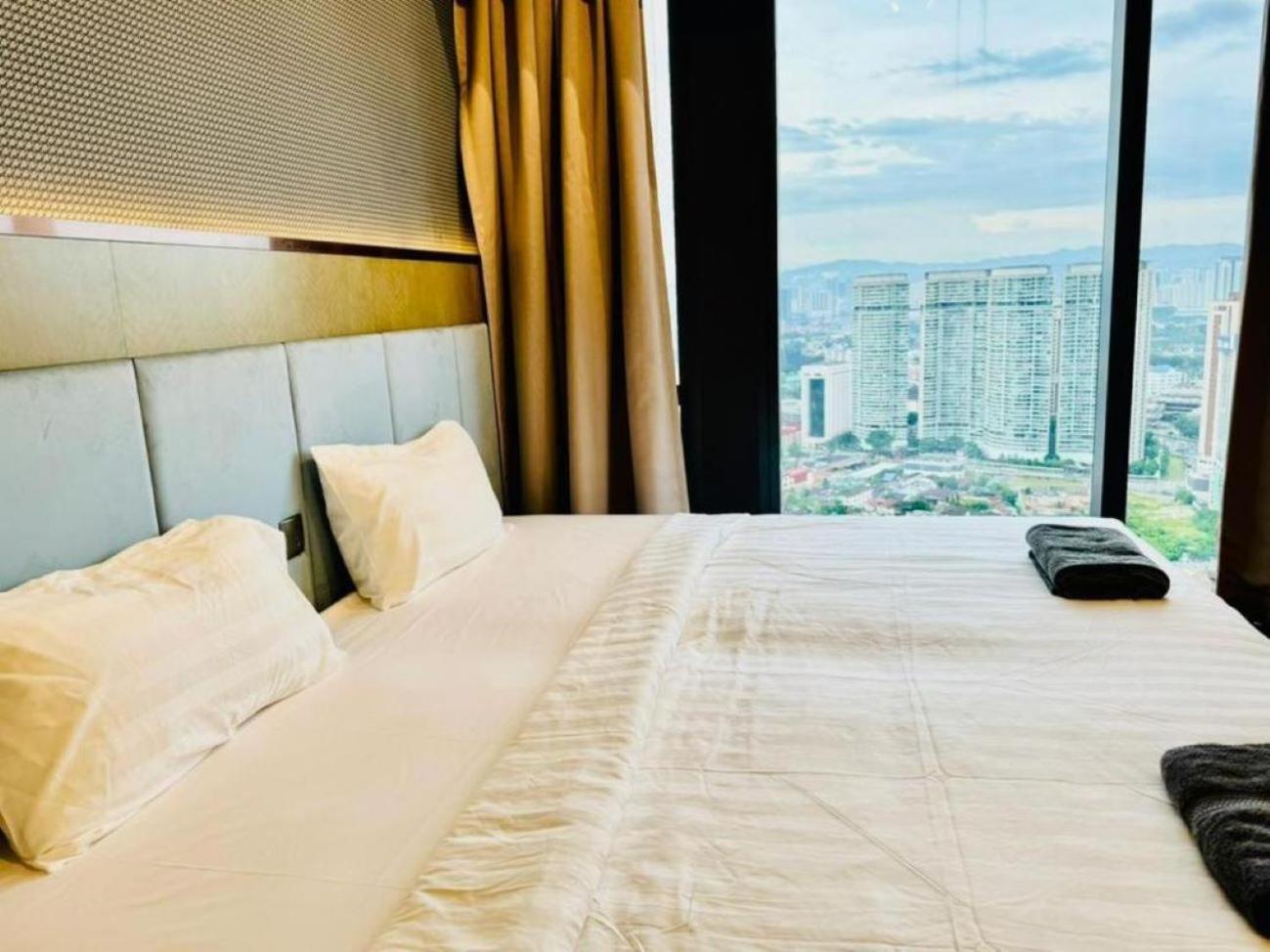 Star Residence Klcc By Sky Pool كوالالمبور المظهر الخارجي الصورة
