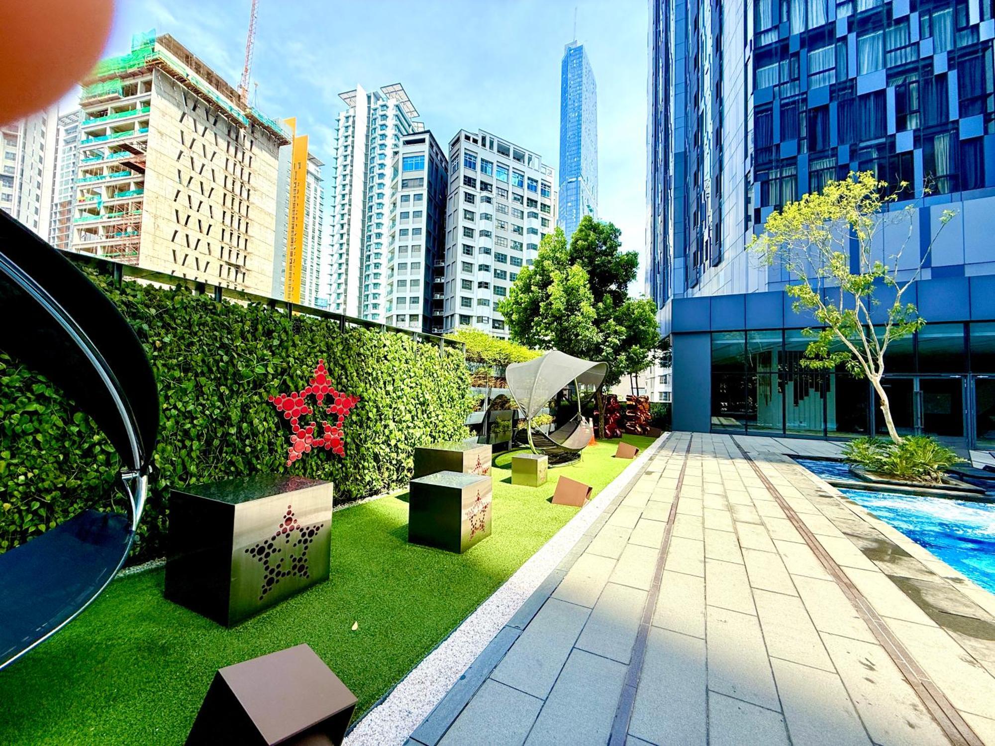 Star Residence Klcc By Sky Pool كوالالمبور المظهر الخارجي الصورة